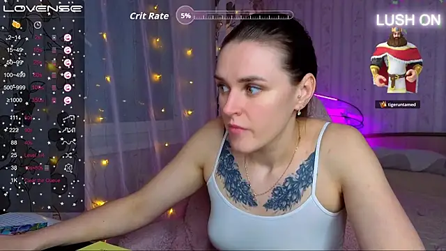 Snapshot of Bella__Swoon chatting on 02/25/26, 01:21 Bella Swoon online show from 02/25/26, 01:21