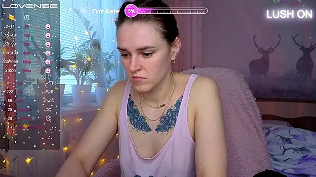 Snapshot of Bella__Swoon chatting on 04/13/26, 04:29 Bella Swoon online show from 04/13/26, 04:29