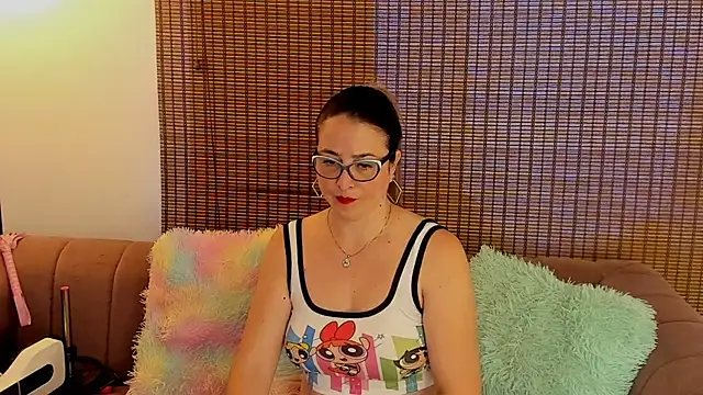 ariana cross online show from 06/27/26, 01:06