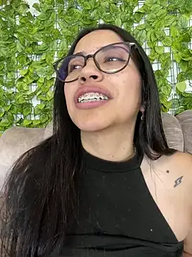 Snapshot of SaritaHot_69 chatting on 01/07/25, 07:06 SaritaHot 69 online show from 01/07/25, 07:06