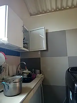 Snapshot of allison-dreams chatting on 03/21/25, 02:18 allison-dreams online show from 03/21/25, 02:18