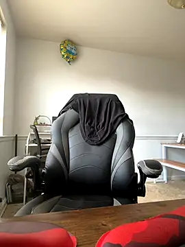 LeyaHoneybuns online show from 09/09/25, 03:44