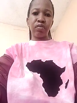 Snapshot of YourSubDesire chatting on 09/18/25, 09:22 YourSubDesire online show from 09/18/25, 09:22