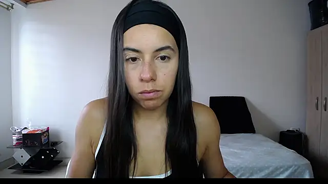 Snapshot of Mariam_Gomezxxx chatting on 10/08/25, 04:04 Mariam Gomezxxx online show from 10/08/25, 04:04