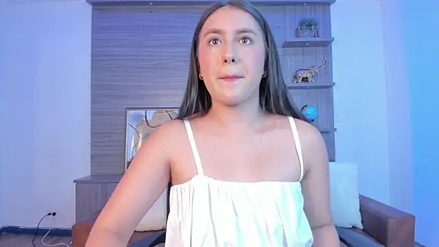 paulina sweett  online show from 03/15/25, 12:56