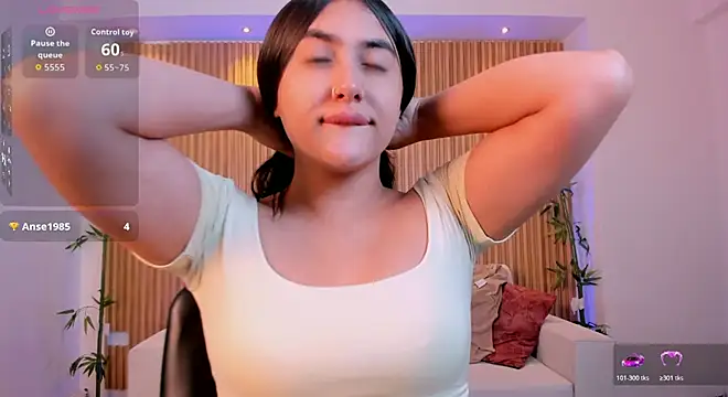 paulina sweett  online show from 06/20/26, 12:19