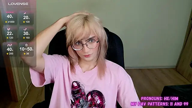 Snapshot of CuteYukiKun chatting on 09/17/25, 06:42 CuteYukiKun online show from 09/17/25, 06:42