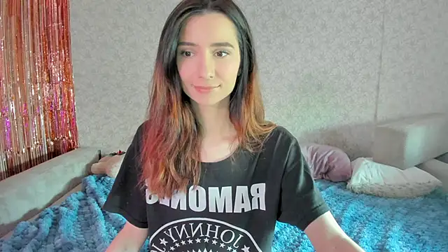 crystalnut online show from 02/05/25, 04:37