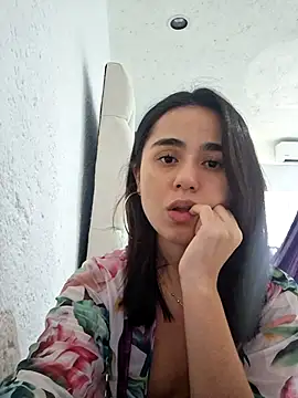 Snapshot of estibaliz chatting on 09/14/25, 08:19 estibaliz online show from 09/14/25, 08:19