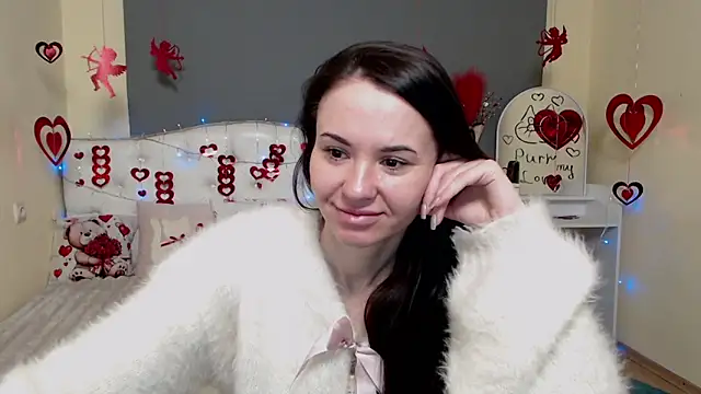 KaraCriegs online show from 02/02/26, 06:50