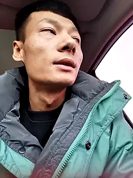 Snapshot of Xpj123 chatting on 01/21/25, 07:47 Xpj123 online show from 01/21/25, 07:47