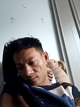 Snapshot of Xpj123 chatting on 10/22/25, 06:35 Xpj123 online show from 10/22/25, 06:35