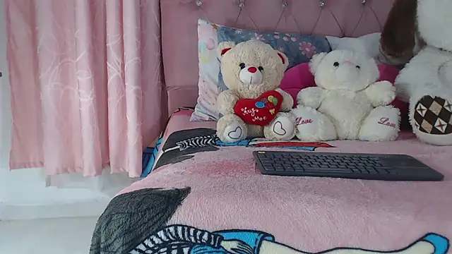 Snapshot of zaleya_mateus chatting on 03/11/26, 10:54 zaleya mateus online show from 03/11/26, 10:54