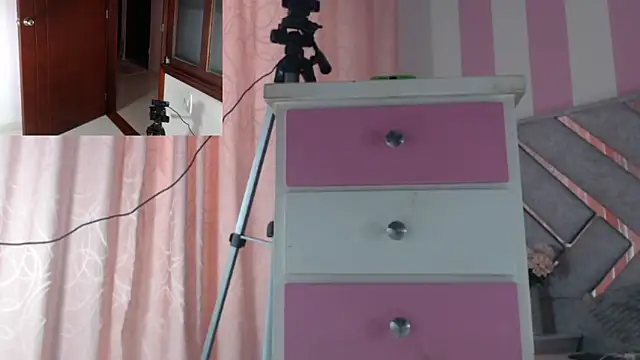 Snapshot of zaleya_mateus chatting on 03/27/26, 05:34 zaleya mateus online show from 03/27/26, 05:34