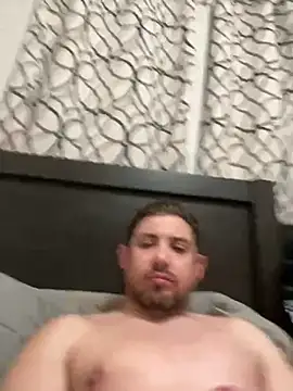 Snapshot of caliguy37 chatting on 12/06/24, 04:28 caliguy37 online show from 12/06/24, 04:28