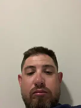 Snapshot of caliguy37 chatting on 03/14/25, 02:10 caliguy37 online show from 03/14/25, 02:10