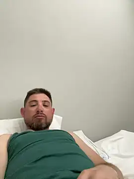 Snapshot of caliguy37 chatting on 03/14/25, 03:58 caliguy37 online show from 03/14/25, 03:58