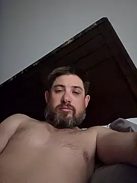 Snapshot of caliguy37 chatting on 04/20/26, 03:53 caliguy37 online show from 04/20/26, 03:53