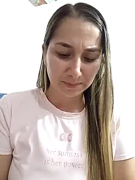 Iris love18 online show from 11/02/25, 08:55