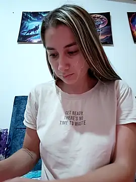 Iris love18 online show from 05/08/26, 12:54
