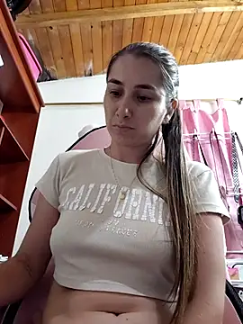 Iris love18 online show from 06/27/26, 01:43
