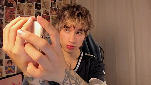 liamelf online show from 06/03/26, 07:44