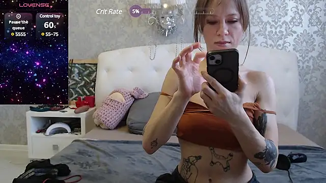 Snapshot of GinaAngelina chatting on 01/20/25, 09:24 GinaAngelina online show from 01/20/25, 09:24