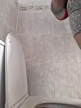 Javier bear online show from 02/21/25, 01:55