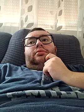 Javier bear online show from 02/22/25, 10:07