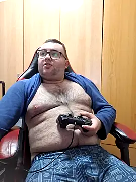 Javier bear online show from 03/01/25, 10:10