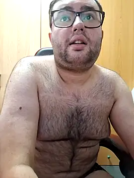 Javier bear online show from 09/14/25, 09:41