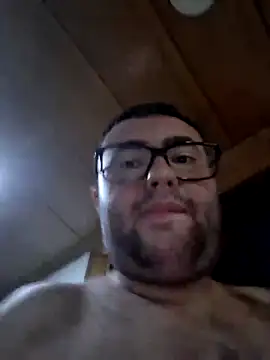 Snapshot of Javier_bear chatting on 07/27/26, 08:16 Javier bear online show from 07/27/26, 08:16