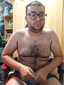 Snapshot of Javier_bear chatting on 07/29/26, 12:47 Javier bear online show from 07/29/26, 12:47