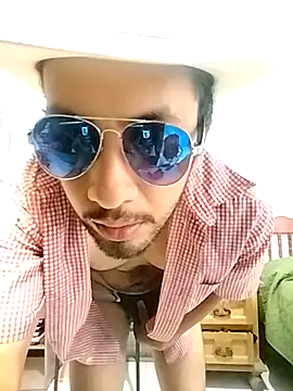 Albertoanaya online show from 07/24/26, 12:41