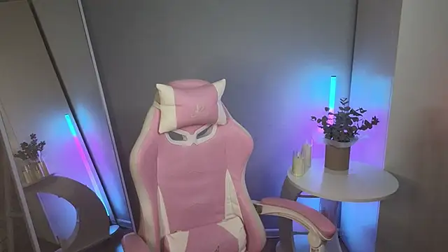 mollymila online show from 03/16/25, 01:59