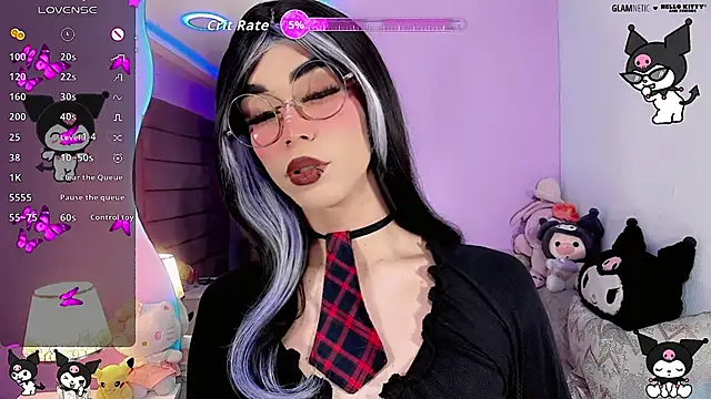 kimMaddiee online show from 11/14/25, 09:13