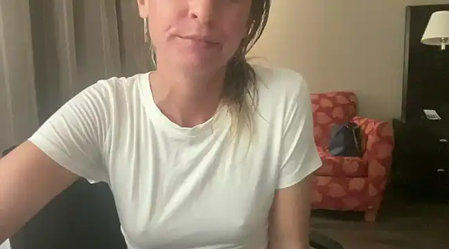 Snapshot of Aggbb chatting on 01/14/25, 03:26 Aggbb online show from 01/14/25, 03:26