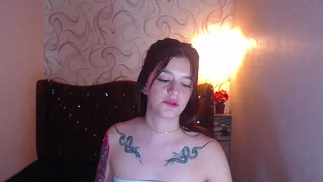 LiaHarryis online show from 02/28/25, 11:45