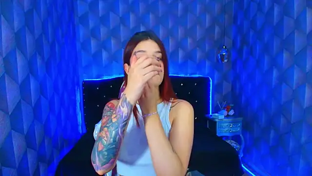 LiaHarryis online show from 12/04/25, 07:33