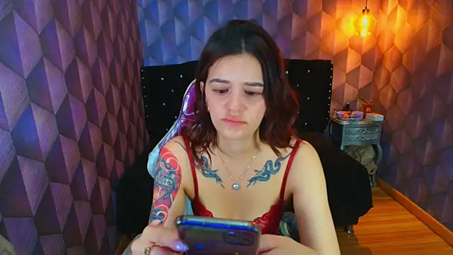LiaHarryis online show from 05/11/26, 07:00