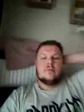 Snapshot of titovilan_PL chatting on 12/20/24, 10:49 titovilan PL online show from 12/20/24, 10:49