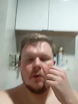 Snapshot of titovilan_PL chatting on 03/13/26, 02:51 titovilan PL online show from 03/13/26, 02:51