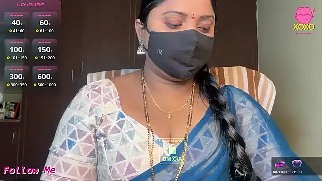 Snapshot of vani-09 chatting on 02/08/26, 10:07 vani-09 online show from 02/08/26, 10:07