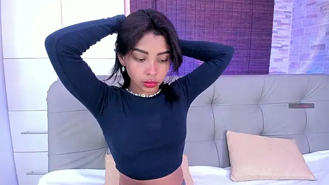 Snapshot of cinnamon_kyla chatting on 03/03/25, 05:29 cinnamon kyla online show from 03/03/25, 05:29