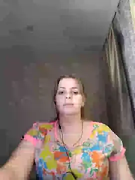 Lady nice cat online show from 02/11/25, 12:48