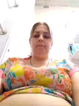 Lady nice cat online show from 02/16/25, 01:05