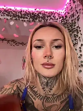 Stella-Kink online show from 12/04/25, 11:08