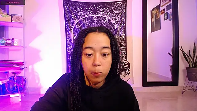 Snapshot of ela_0 chatting on 01/17/26, 09:58 ela 0 online show from 01/17/26, 09:58