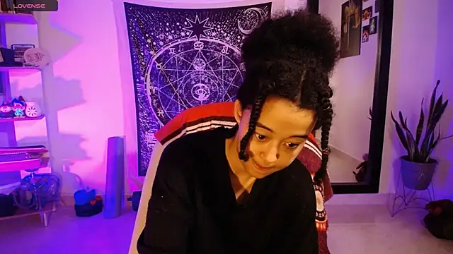 Snapshot of ela_0 chatting on 02/04/26, 07:58 ela 0 online show from 02/04/26, 07:58