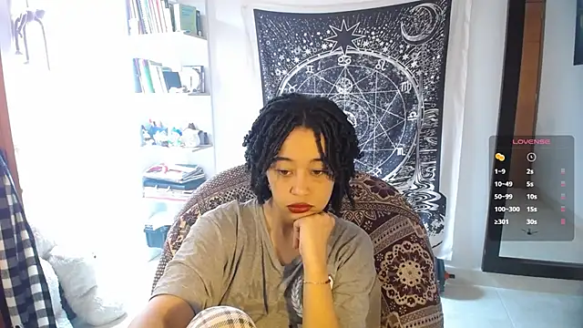 Snapshot of ela_0 chatting on 03/18/26, 04:43 ela 0 online show from 03/18/26, 04:43